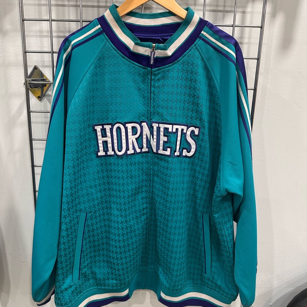 Charlotte Hornets Mitchell & Ness Full Zip Jacket